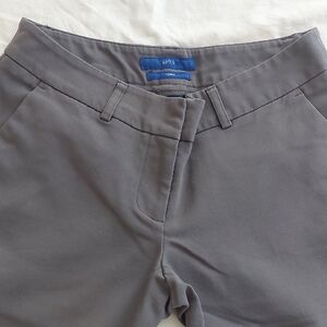 Like new Apt. 9 Torie Gray Trousers